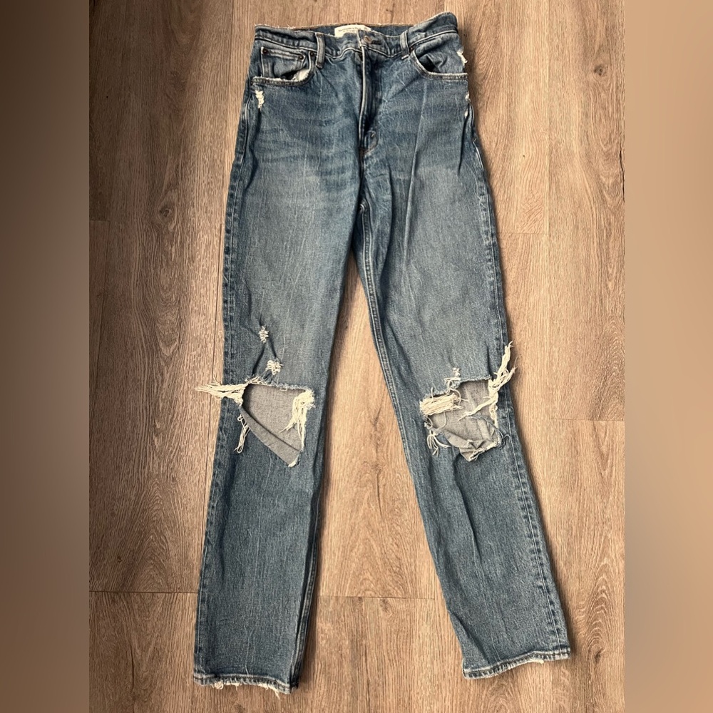 Abercrombie distressed Jeans.